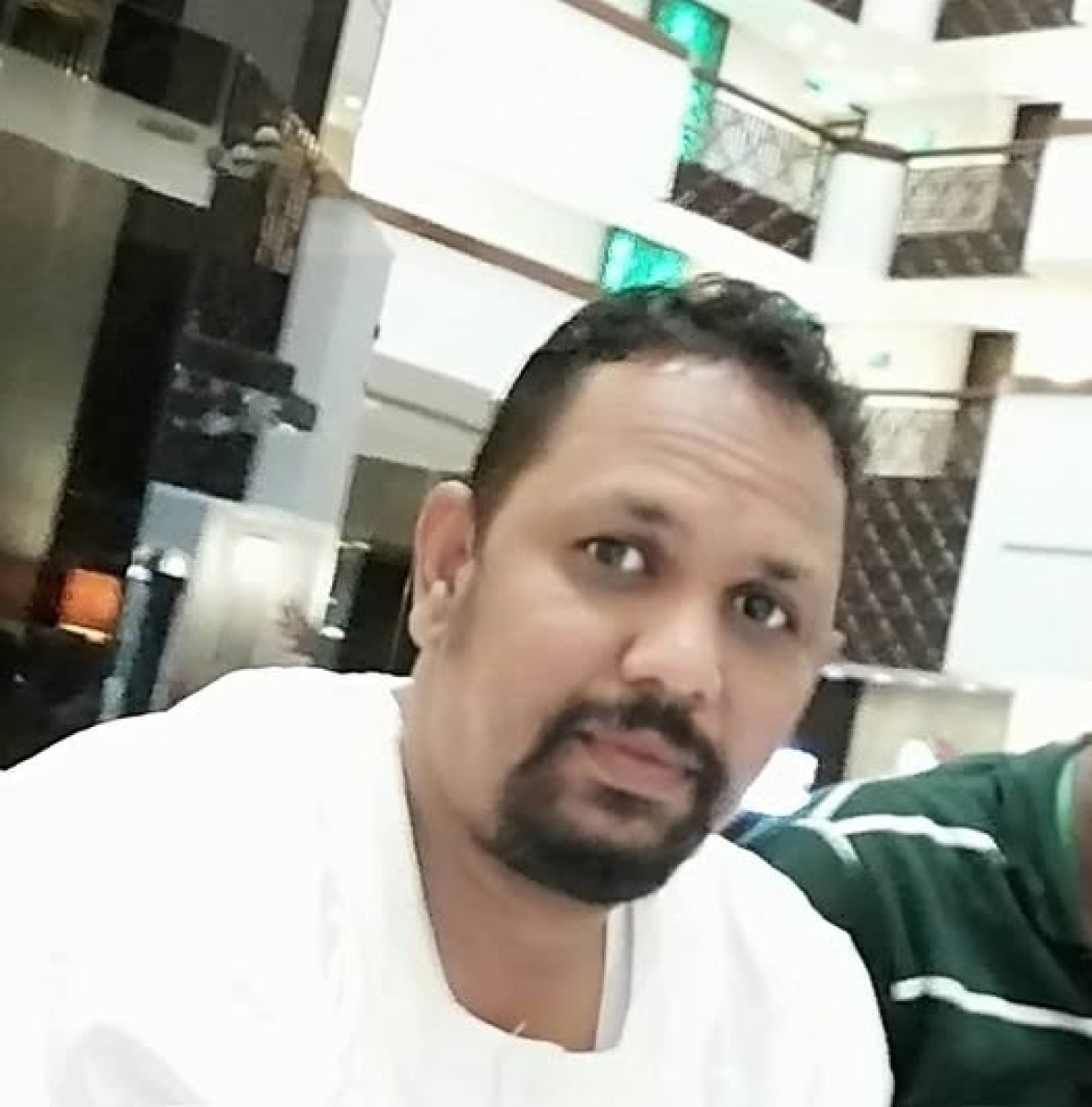 الأيادي العابثة تجهض المشروع الفني لأبياه
