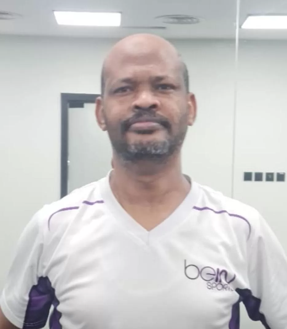 ما شفنا الأسد بلاعب الجاموس