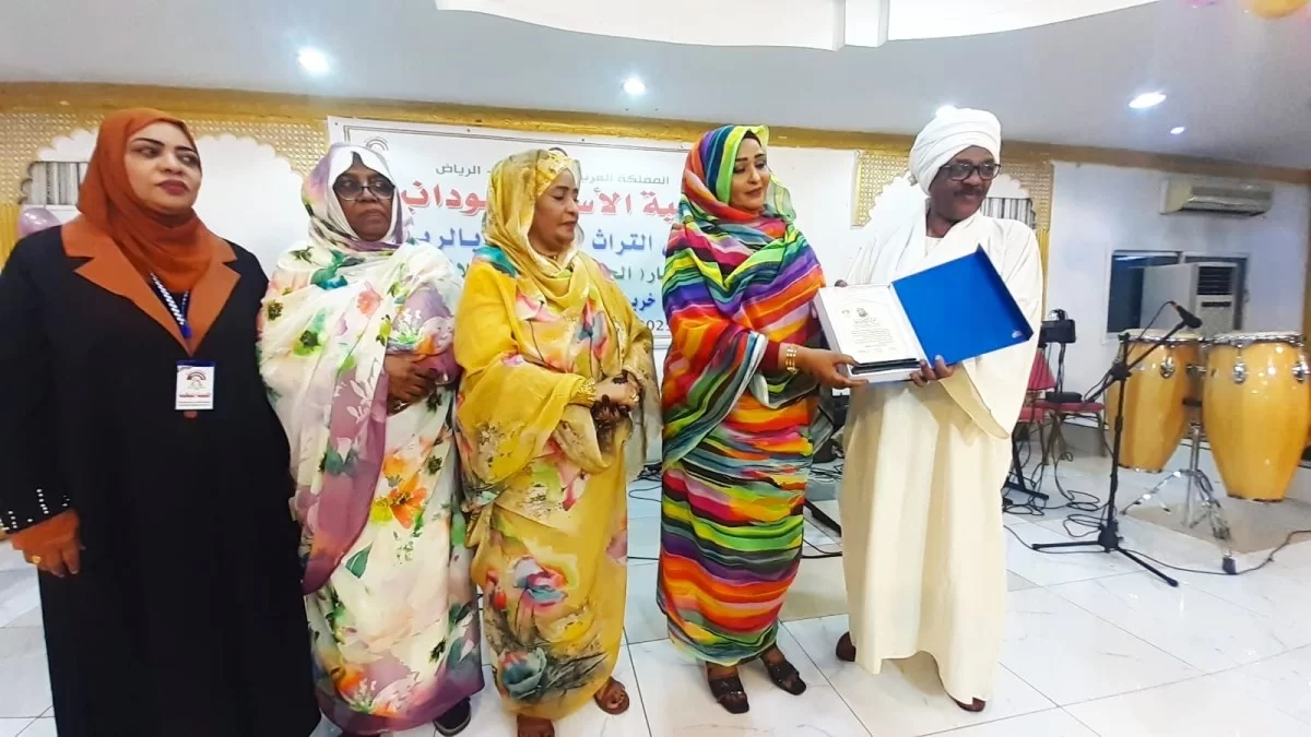 وفاء معروف: تكريمي من جمعية الأسر السودانية شرف