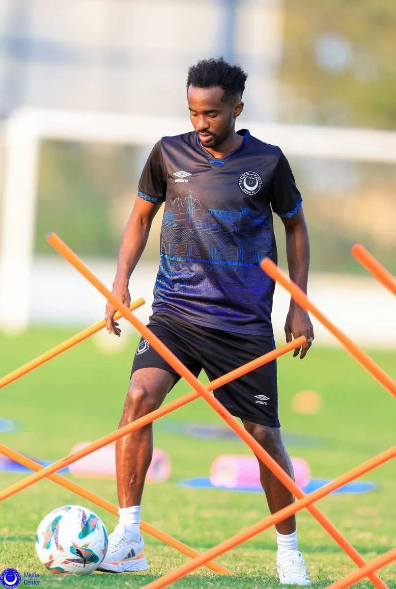 صافرة موريتانية تضبط لقاء الهلال والجاموس