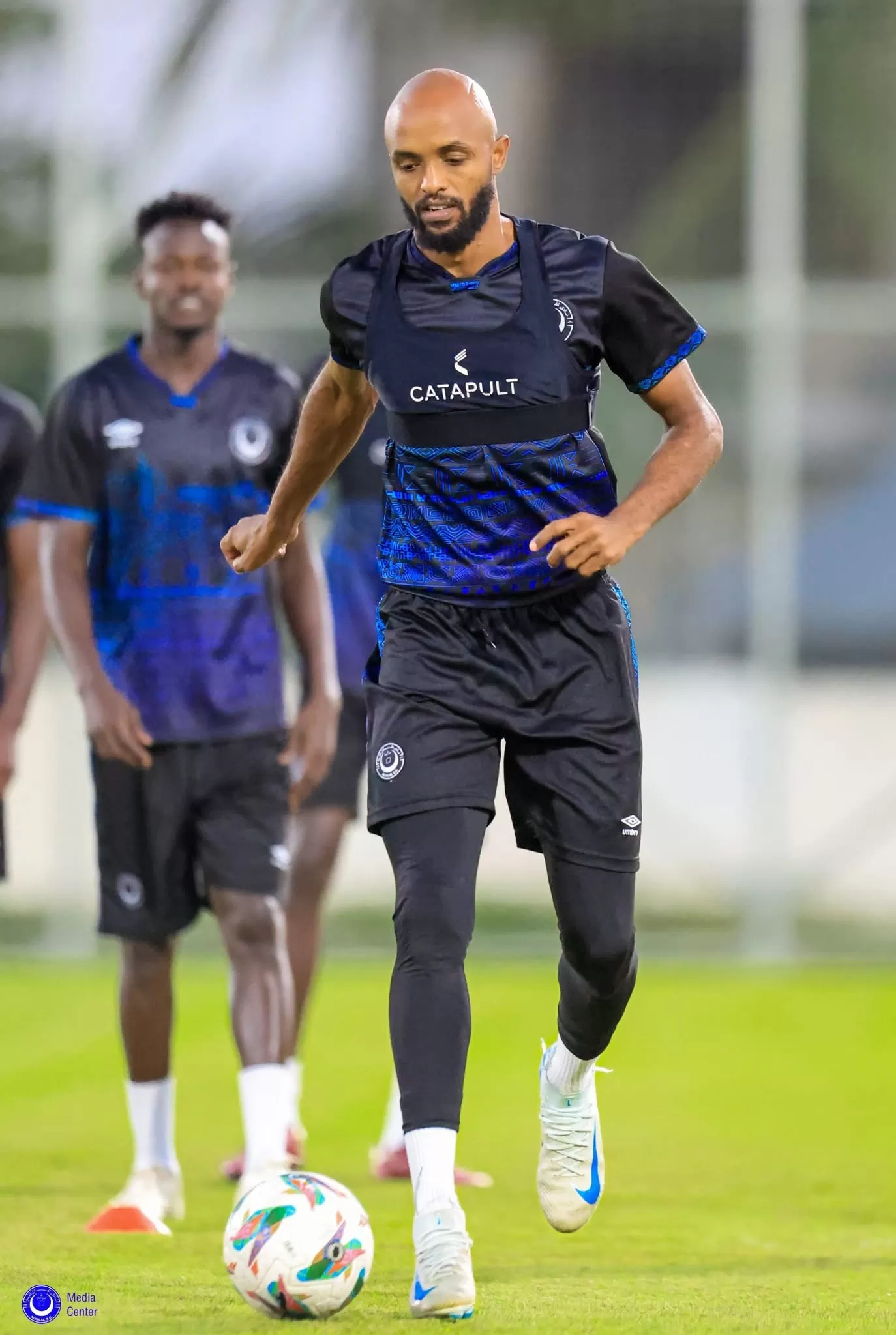 ريجيكامب يطمئن على جاهزية اللاعبين ويعتمد اللعب السريع