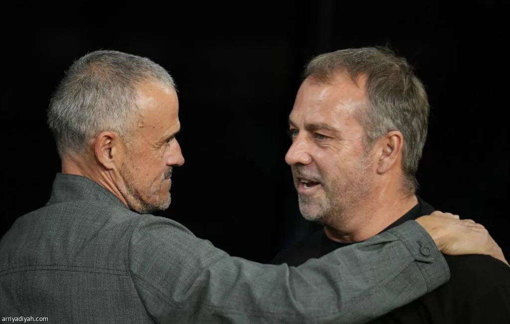 فليك يعترف بضعف الدفاع .. وانريكي يكشف اسباب الفوز