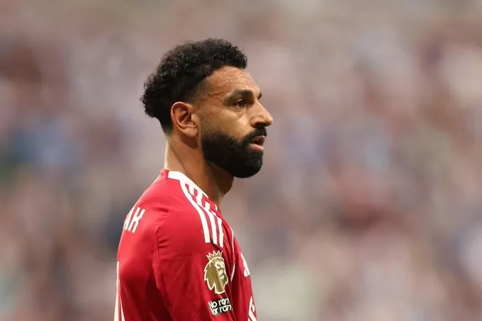 صلاح يضع ملاك ليفربول في ورطة