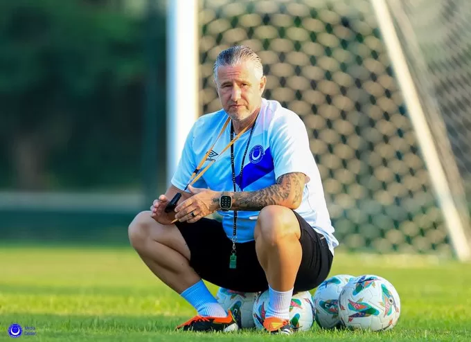 ريجيكامب: فخور بأداء اللاعبين وسعيد بالتأهل