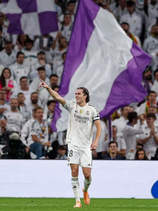 ريال مدريد يسحق فالنسيا برباعية نظيفة