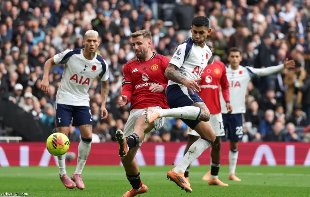 تعادل درامي بين يونايتد وتوتنهام في الوقت القاتل