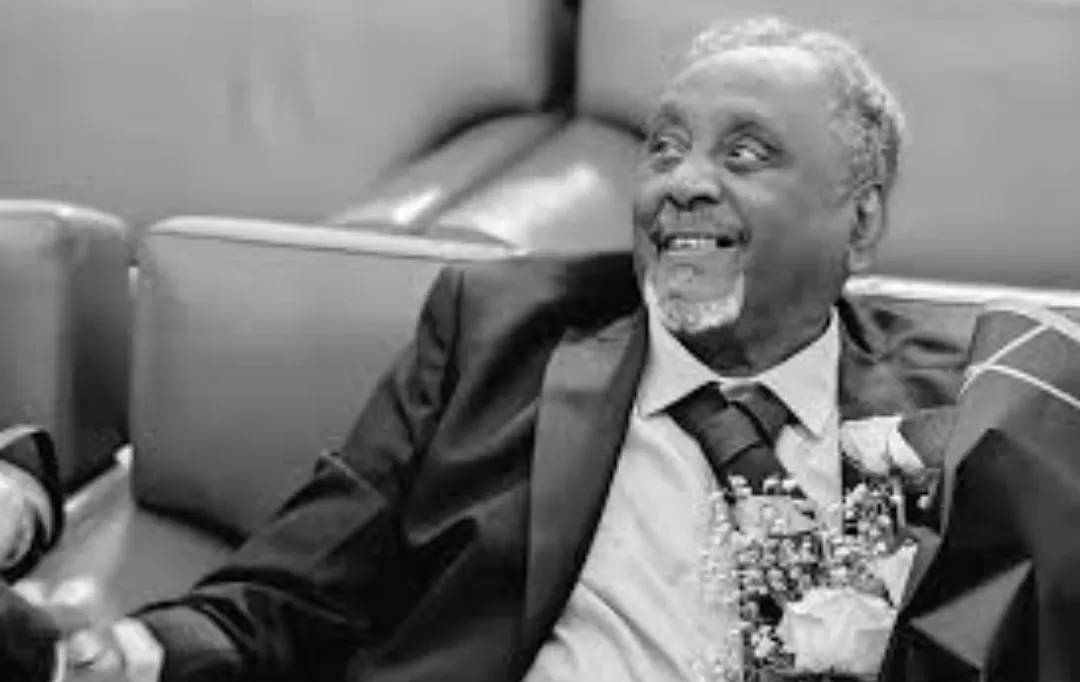 هاشم صديق.. الكلمة التي لم ترحل