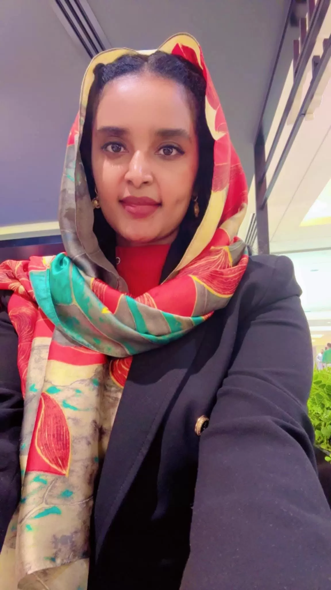 شعار السودان وسودانير يستنزف دموع هند وميسون