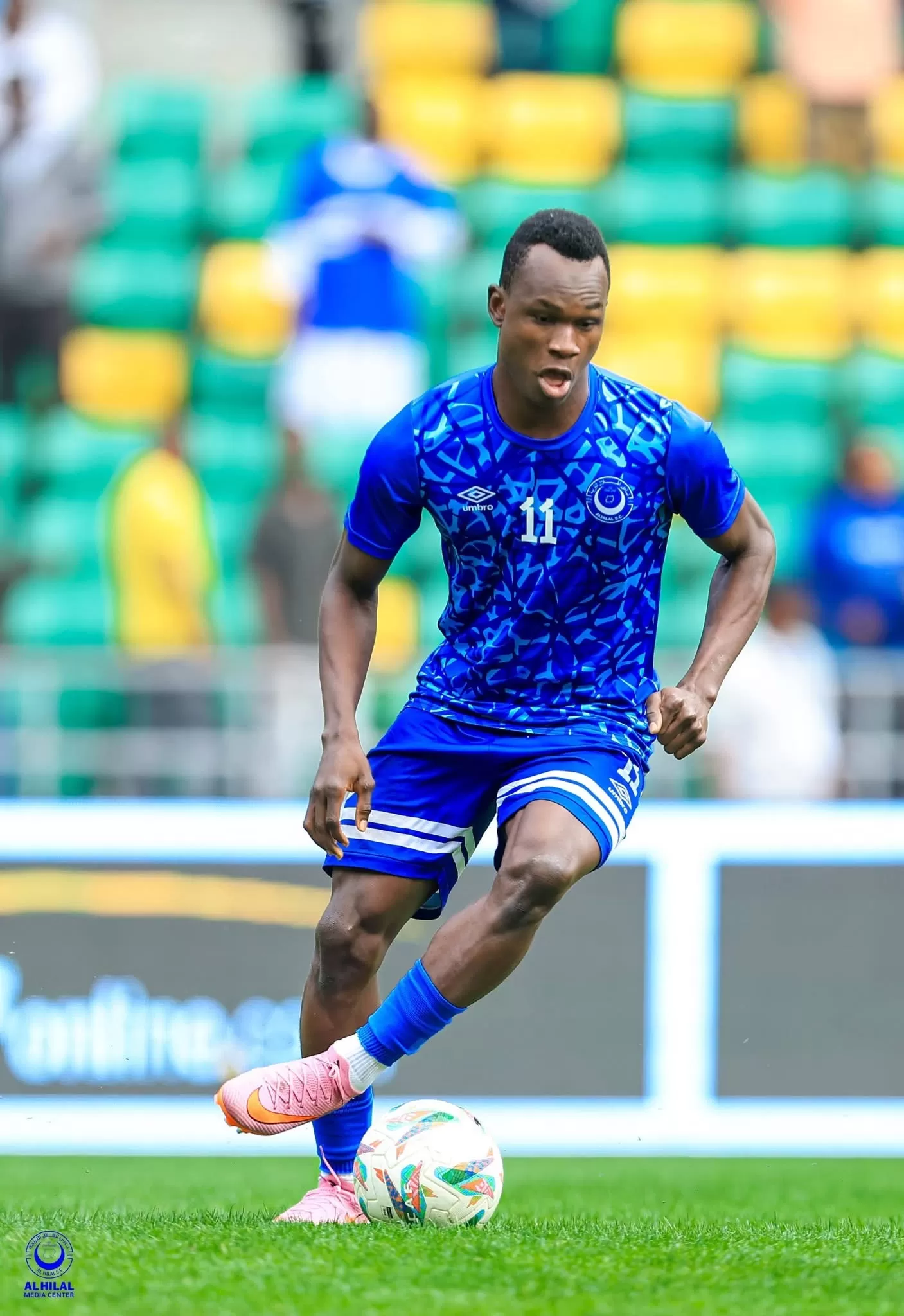 الهلال يقتنص أول ثلاث نقاط بالفوز على مولودية الجزائر