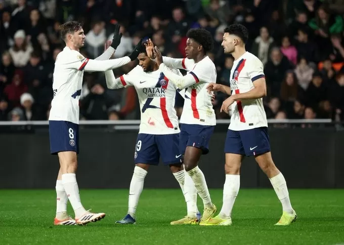 سان جيرمان بصعوبة يتصدر الدوري الفرنسي