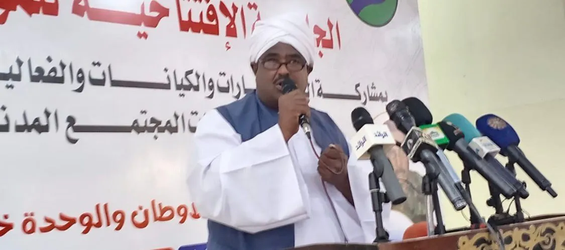 وكيل نظارة الحباب: وحدة الصف أساس دعم القوات المسلحة