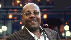 الرشيد بدوي يضع روشتة فوز الهلال أمام المولودية